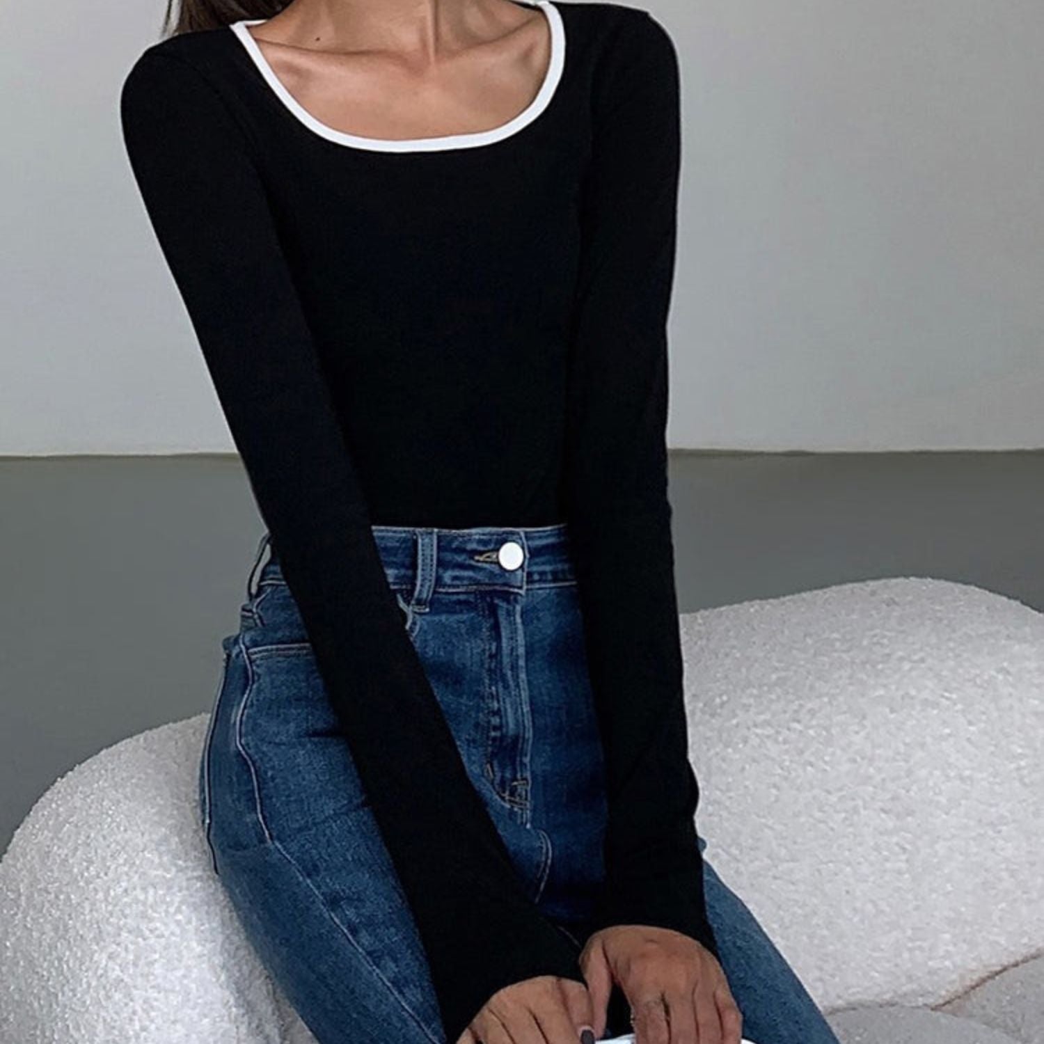 Women's Long Sleeve Top with Square Neckline and Contrast Trim