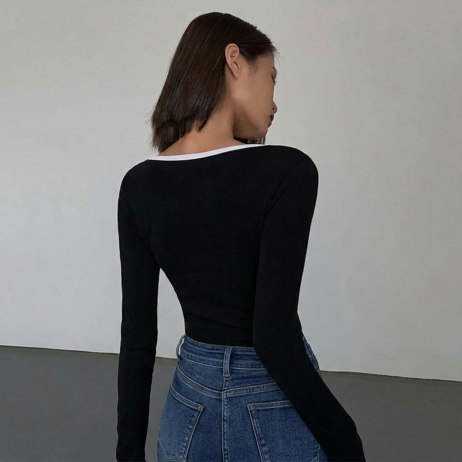 Women's Long Sleeve Top with Square Neckline and Contrast Trim